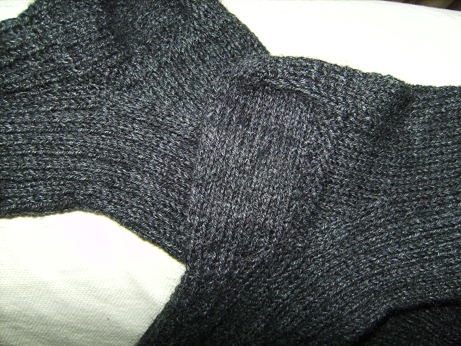 socks-darkgrey-3